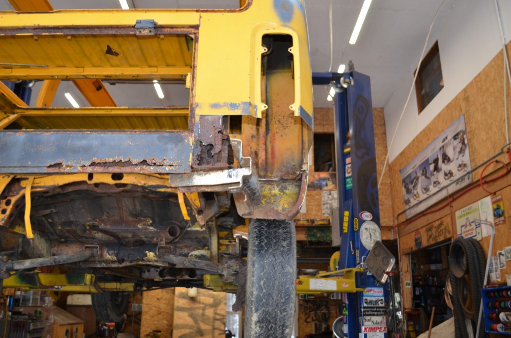 1976 VW Camper Restoration Body